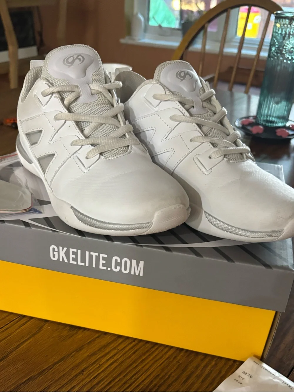 GK Elite White cheer Sneaker